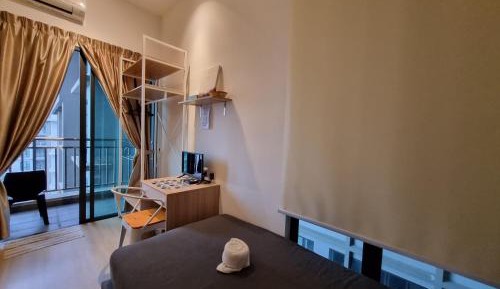 Deluxe Single Room with Balcony