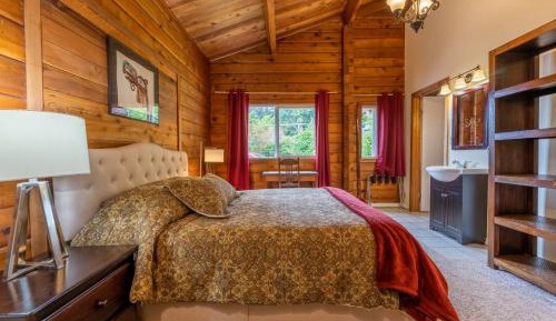 Queen Room