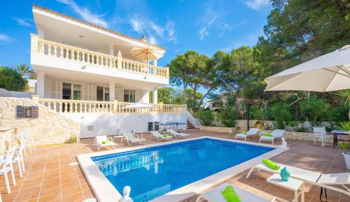 Five-Bedroom Villa