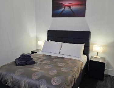 Queen Room