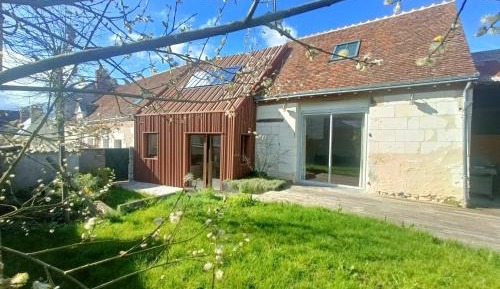 Villa with Garden View