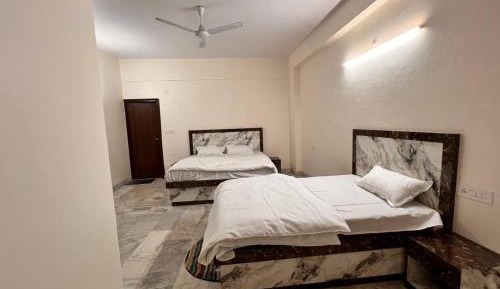 Triple Room with Balcony