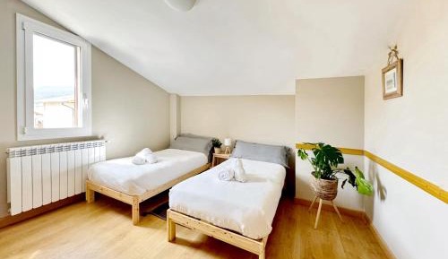 Double Room with Private External Bathroom