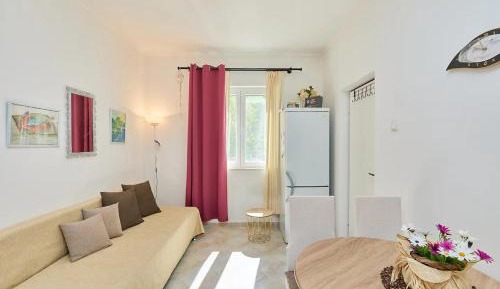 Studio with Terrace and Sea View