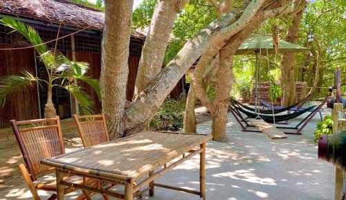 Family Bungalow - Riverfront