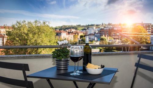 Apartment with Terrace