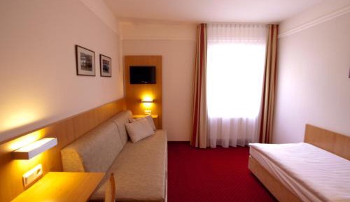 Comfort Single Room