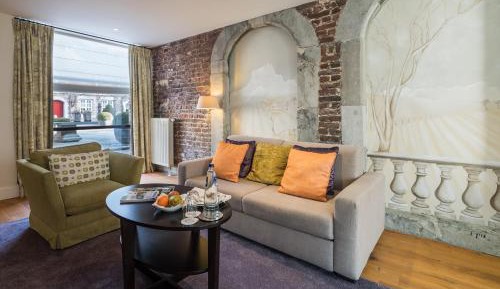 Prachthof Senior Suite with Terrace