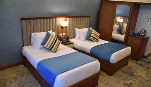 Deluxe Twin Room with Sea View