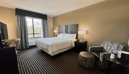 Standard King Room