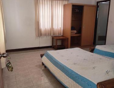Twin Room with Private Bathroom