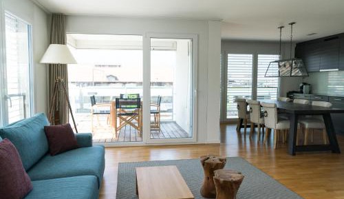 Apartment with Balcony