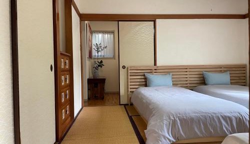 Double Room with Balcony (3 Adults)