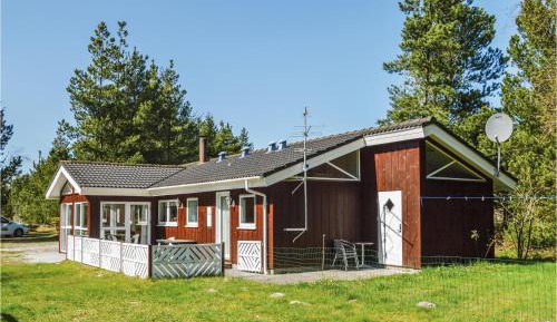 Three-Bedroom Vacation Home 