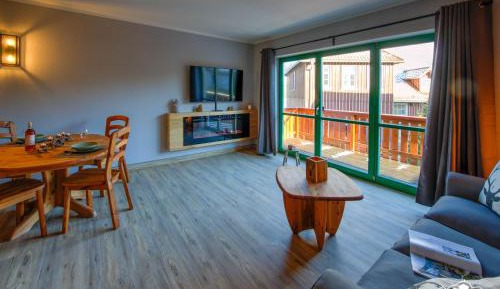 Apartment with Balcony