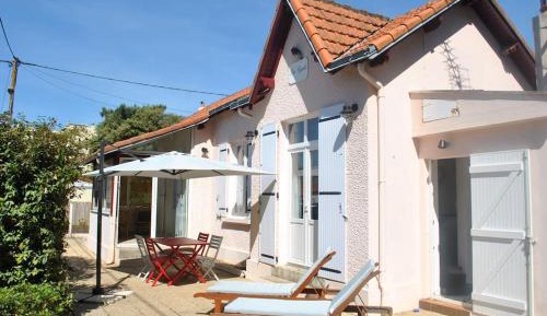One-Bedroom House