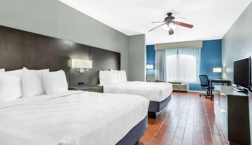 Queen Room with Two Queen Beds - Non-Smoking