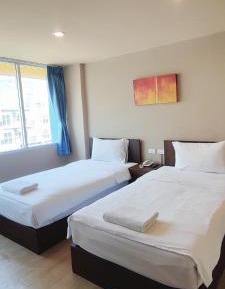 Standard Twin Room