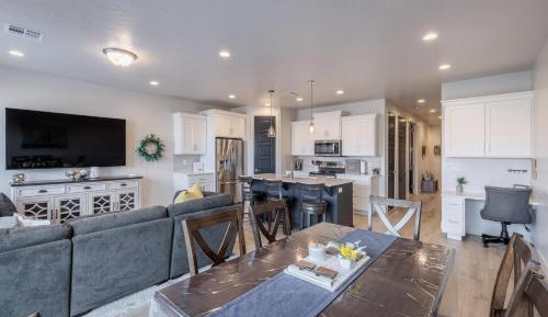 Three-Bedroom Apartment