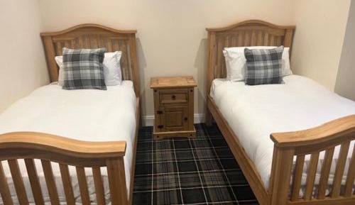 Twin Room with Bathroom