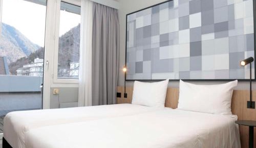 Superior Twin Room with Balcony