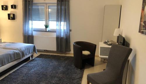 Large Double Room