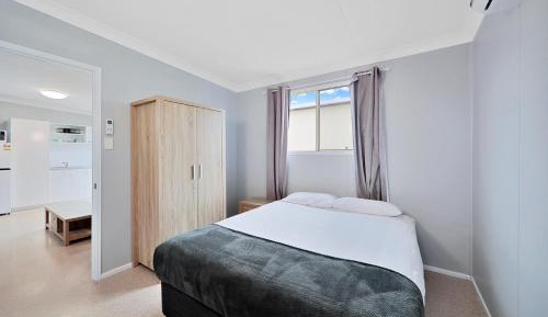 1 Bedroom Self Contained Cabin