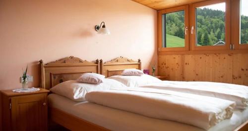 Family Apartment with Mountain View - "Bergpanorama"