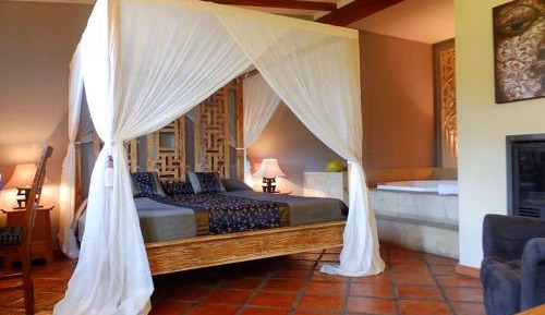 King Suite with Spa Bath