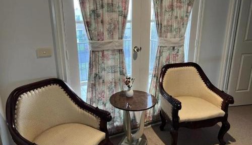 Double Room with Shared Bathroom