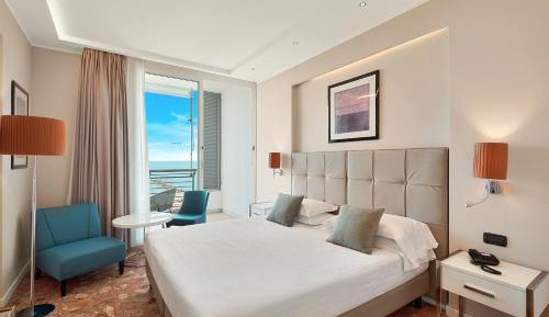 Superior Double Room with Balcony