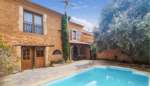 Four-Bedroom Holiday Home