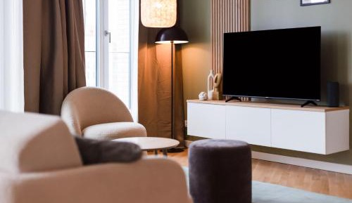 One-Bedroom Apartment with City View