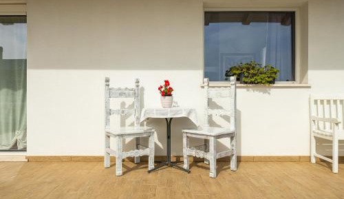 Apartment with Terrace