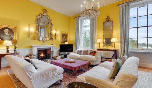 Seven-Bedroom House