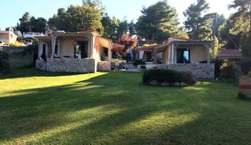 Bungalow with Sea View