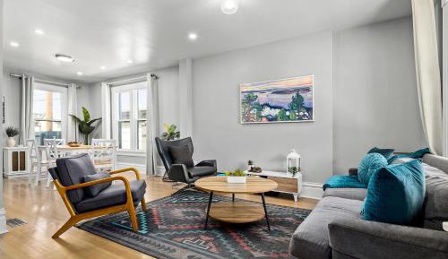 Three-Bedroom Holiday Home 