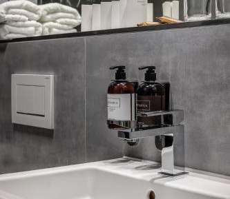 Suite with Spa Bath