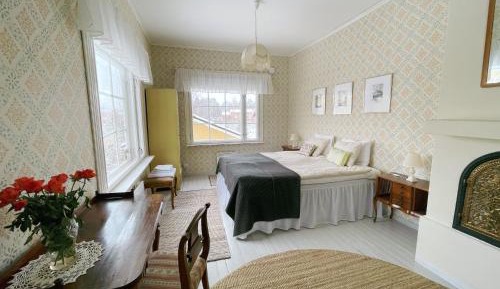 Double or Twin Room with Bathroom