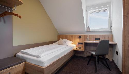 Small Single Room