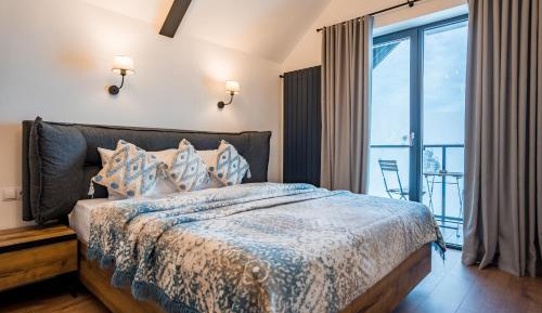 Apartment - Split Level