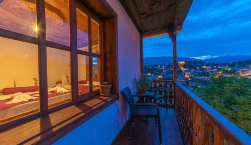 Triple Room with Balcony