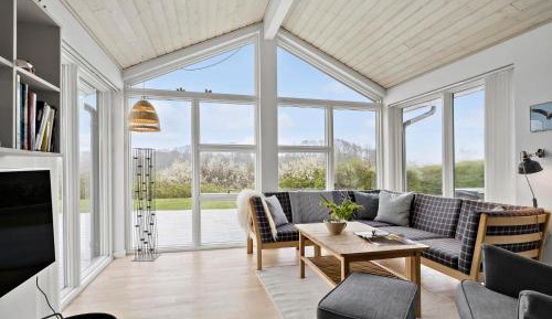 Three-Bedroom Vacation Home 