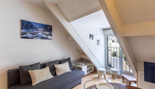 Apartment (4 Adults)