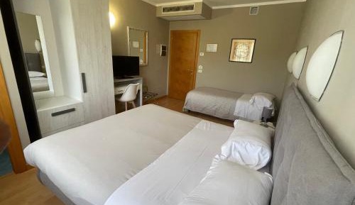 Basic Triple Room