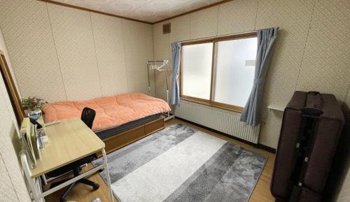 Economy Twin Room