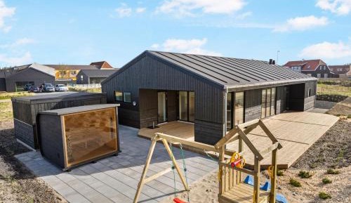 Four-Bedroom Vacation Home