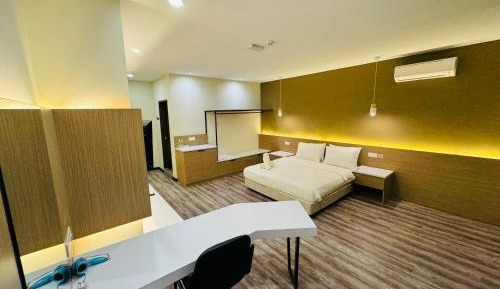 Superior King Room