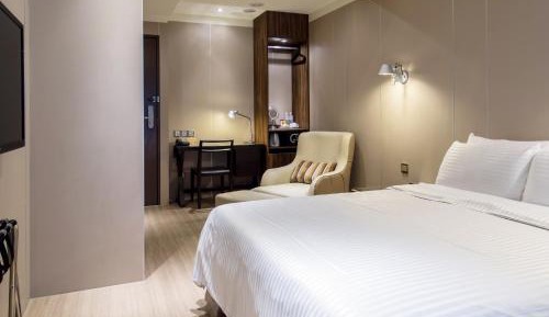 Classic Double Room
