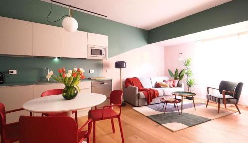 One-Bedroom Apartment